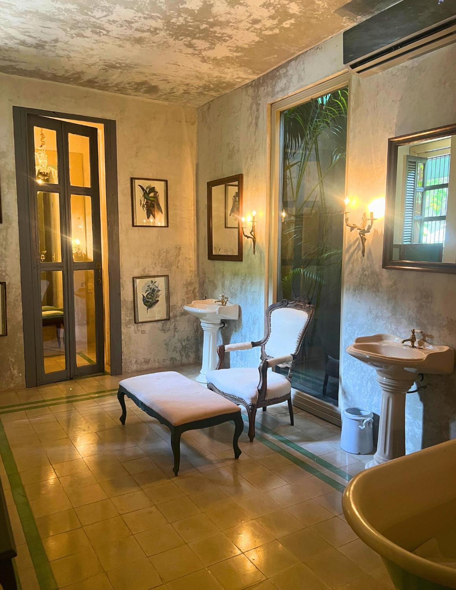 Coqui Coqui Meson De Malleville - Valladolid バリャドリッド エクステリア 写真
